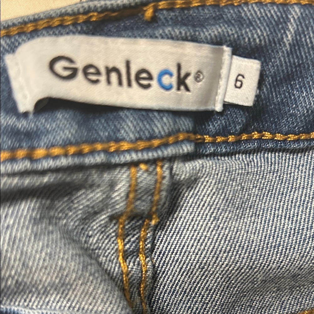 🎟️GENLECK size 6 NWT Wide Leg High-Rise Jeans in Dark Blue stretch capri baggy - Picture 8 of 9